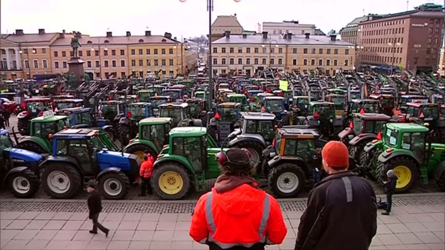 Ekraanitõmmis YLE põllumeeste meeleavaldust kajastavast otseülekandest.
