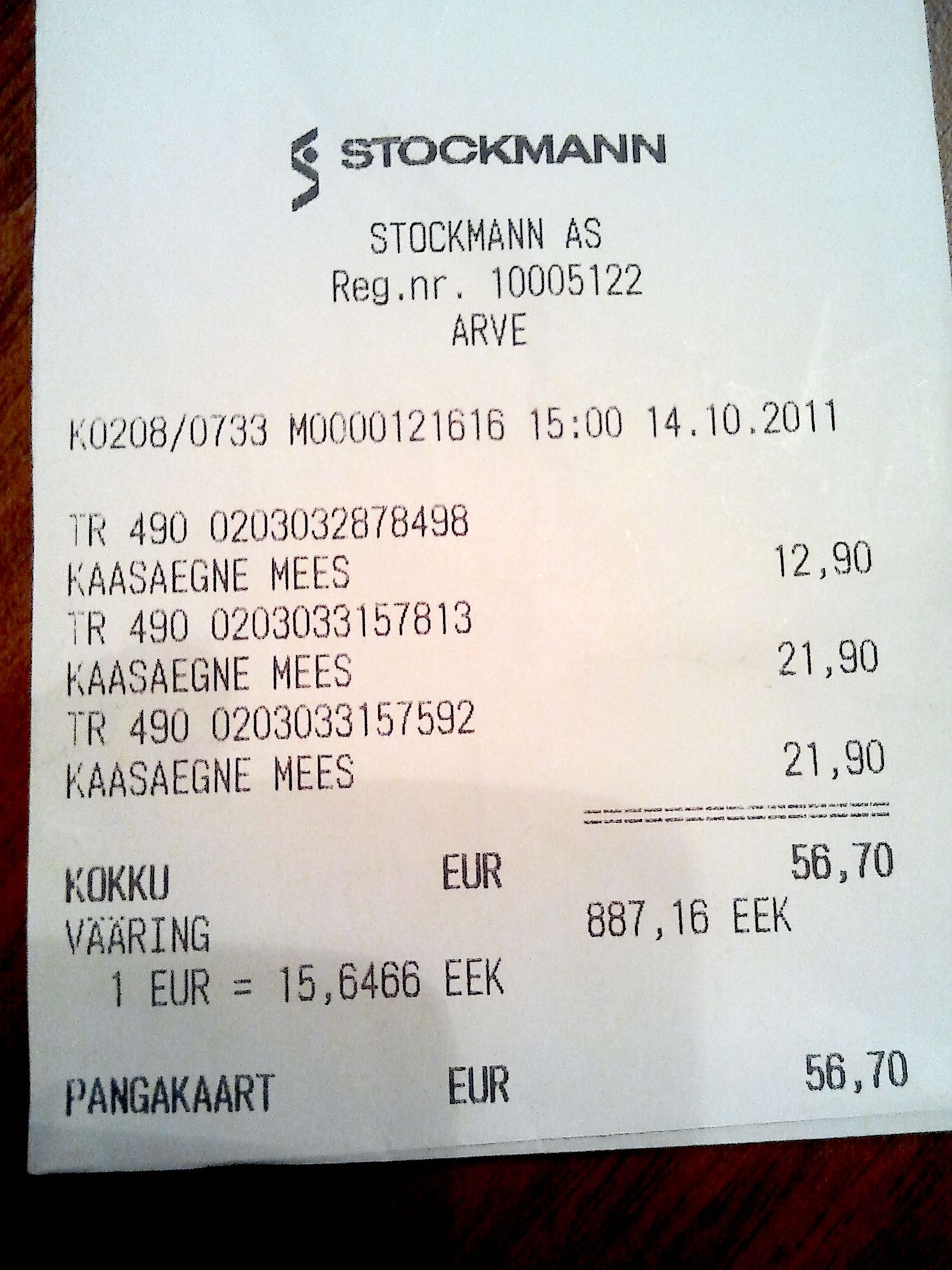 Stockmanni kaubamajast saadut tšeki järgi maksavad kolm kaasaegset meest kokku 56,7 eurot.