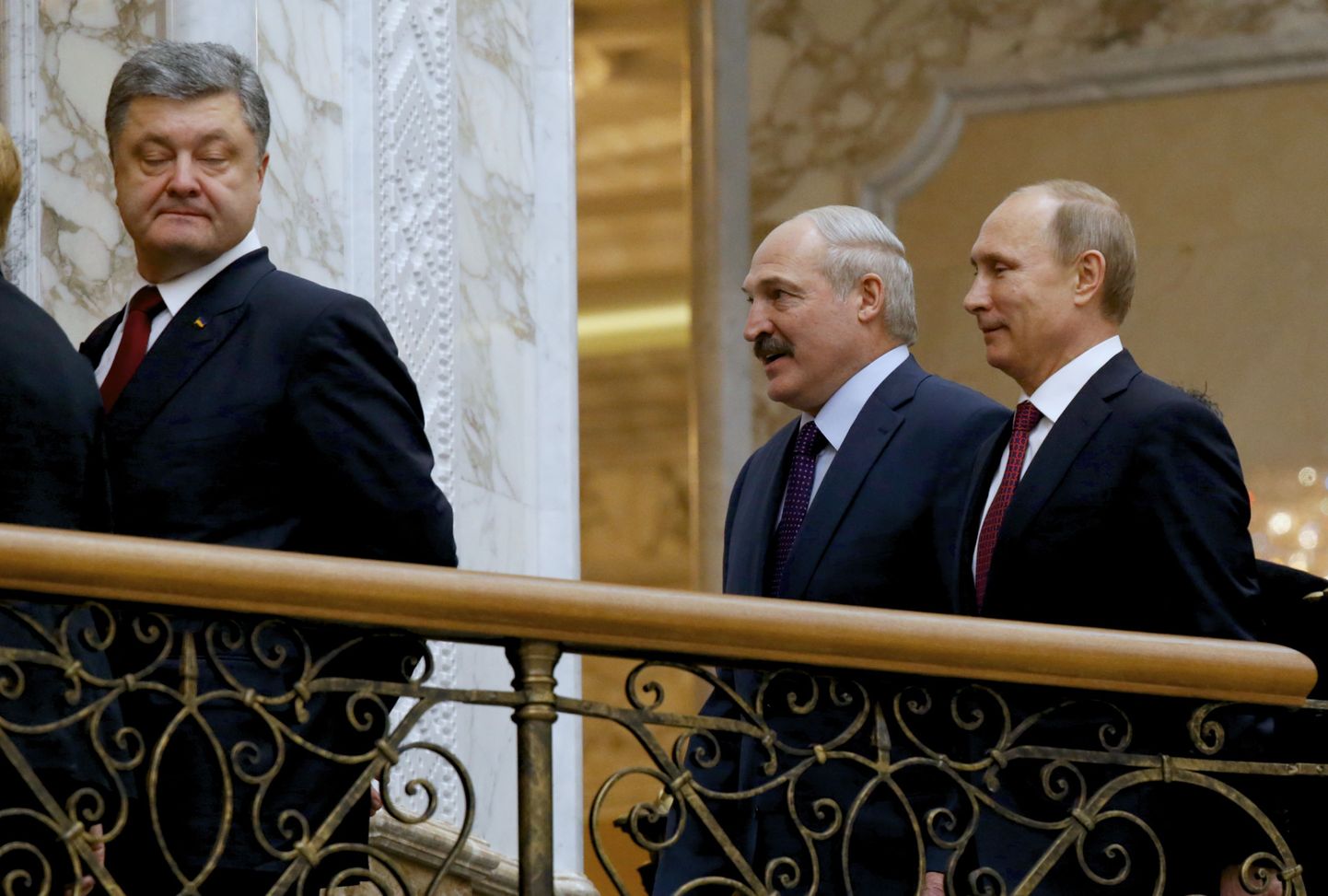 Ukraina president Petro Porošenko (vasakul), Valgevene president Aleksandr Lukašenka ja Vene president Vladimir Putin (paremal) veebruaris Minskis.