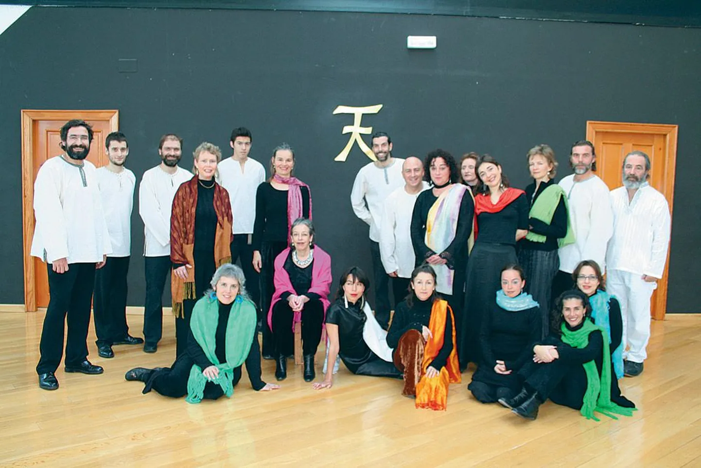 Idamaade meditsiini õpetava Hispaania Neijingi kooli koor Coro de Tian tuleb laulupeole esimest korda.