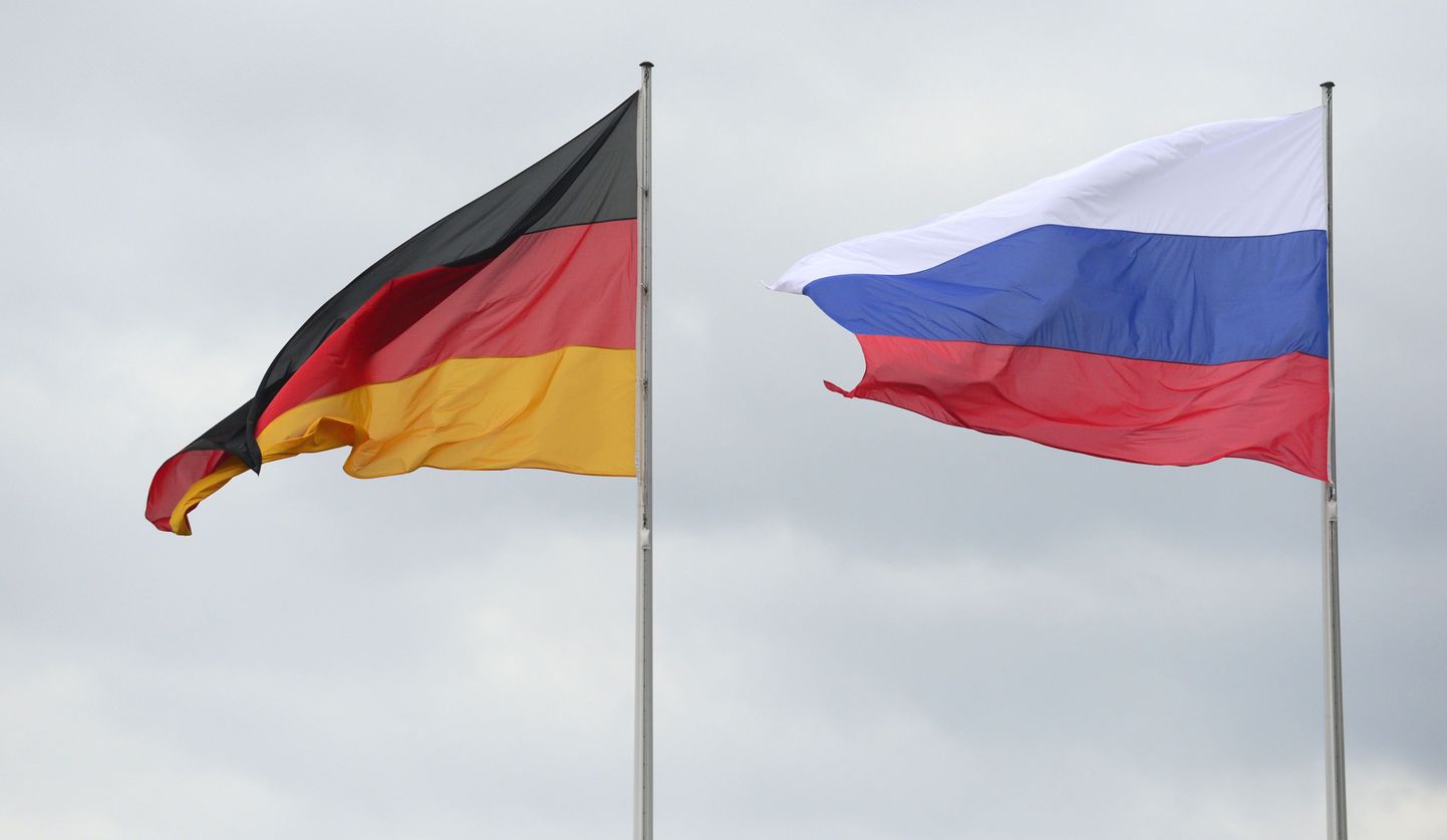 Saksa ja Vene lipud