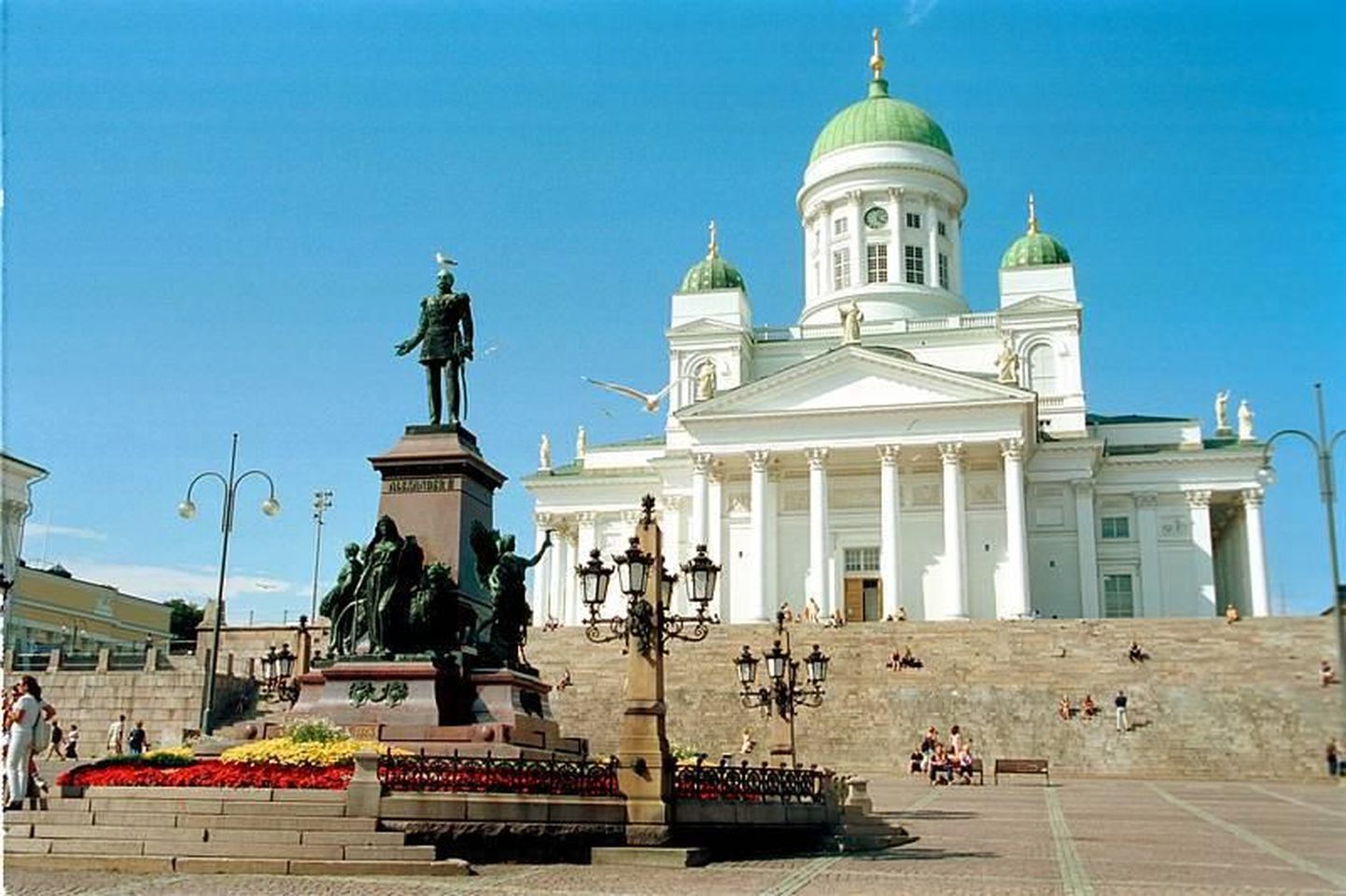 Центральная площадь Хельсинки.