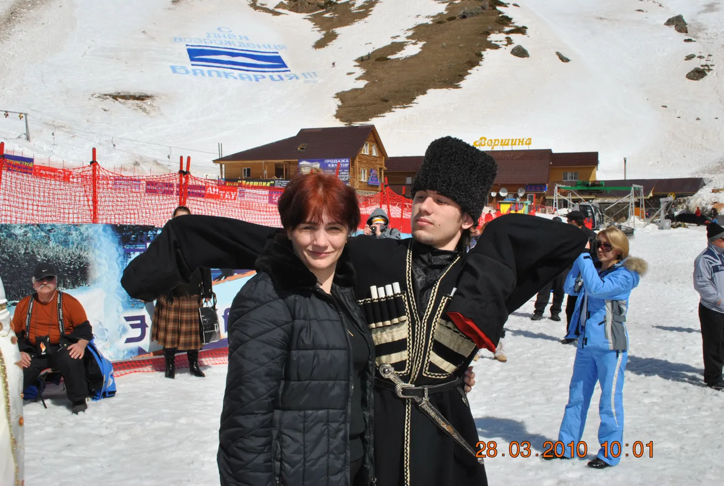 Илона Тхагазитова со своим воспитанником.