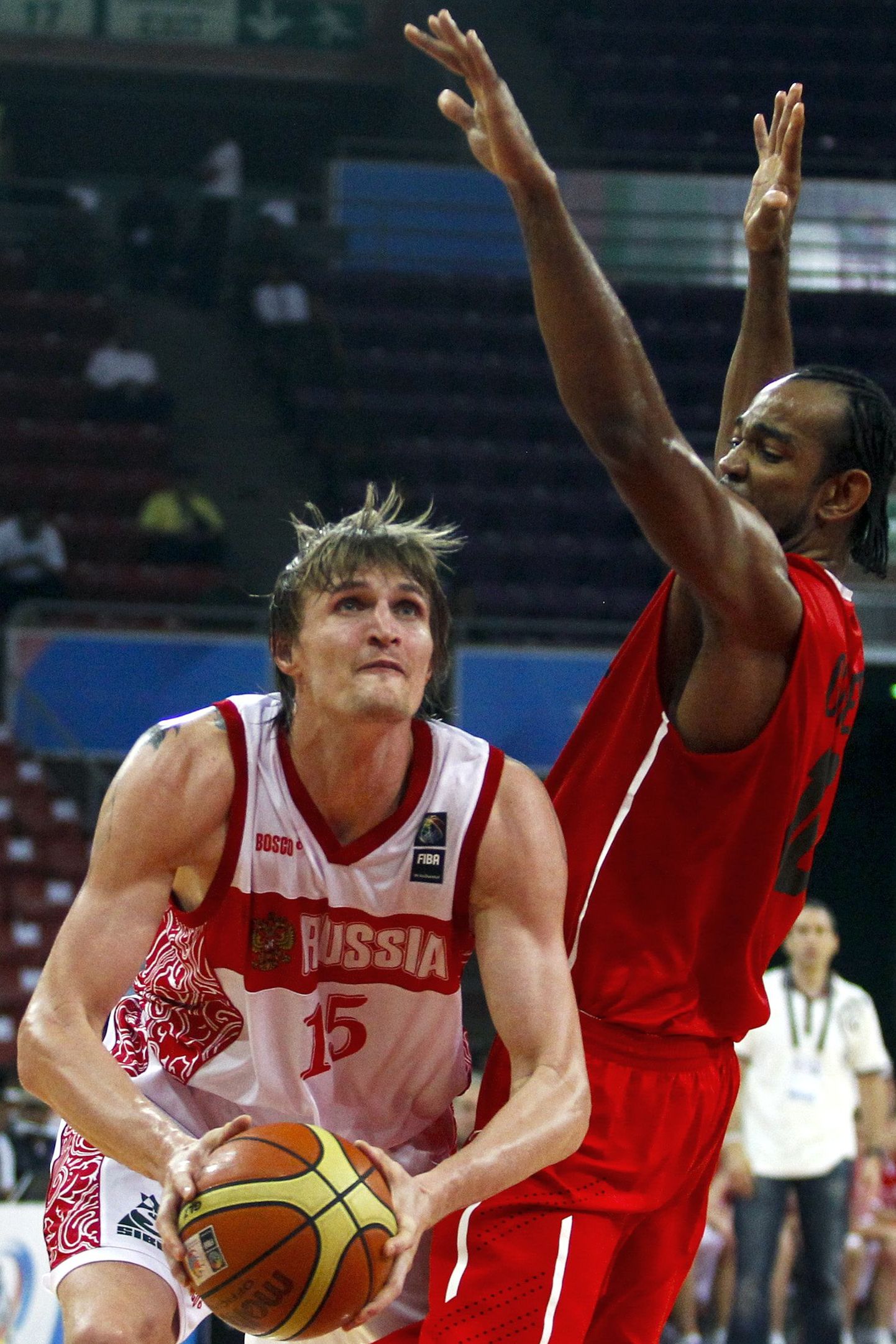Andrei Kirilenko (palliga) on naasmas NBAsse.