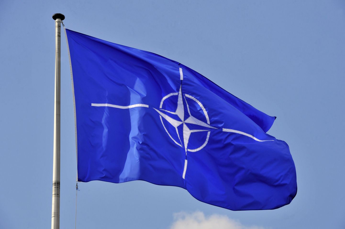 NATO lipp Brüsselis.