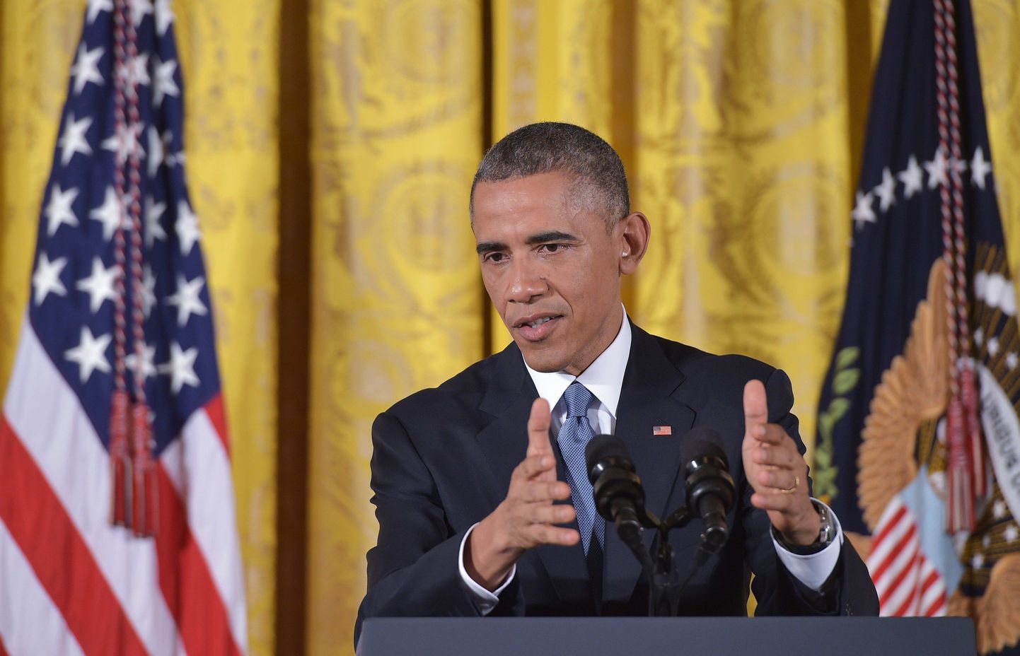USA president Barack Obama esimesel pressikonverentsil pärast demokraatide jaoks hävitavaid vahevalimisi.