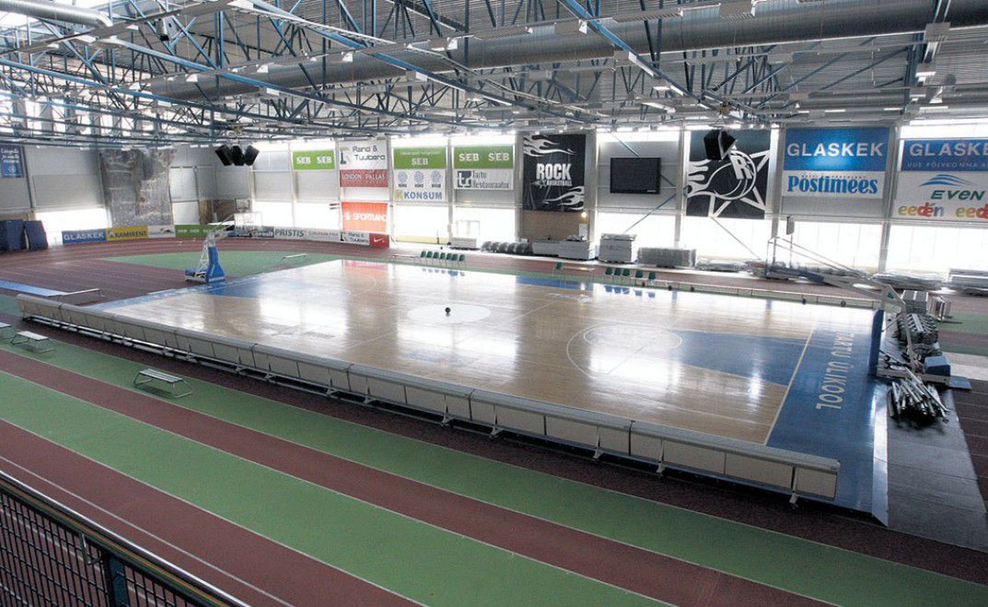 Korvpalliväljak, millel Rock võitis Balti liiga pronksmedalid, jääb TÜ spordihoone kergejõustikhalli koduste meistrivõistluste lõpuni.