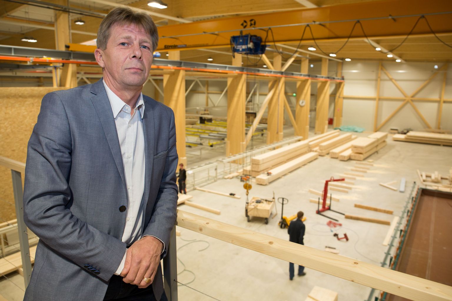 Põlva külje all tegutseva Peetri puit OÜ juht Peeter Peedomaa.