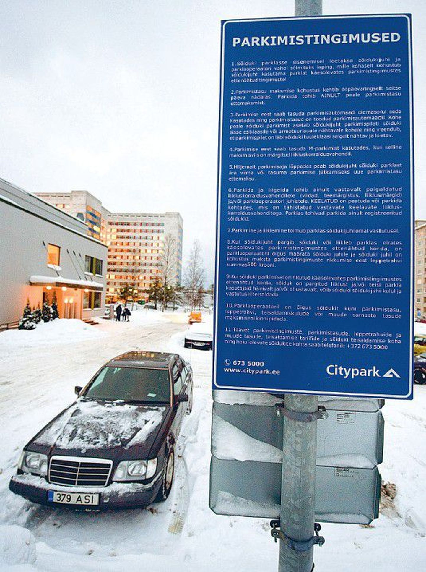 Juristid leiavad, et Citypark, mis korraldab parkimist muu hulgas ka Mustamäel Põhja-Eesti regionaalhaigla juures, määrab kehtetuid leppetrahve, mida tuleks lihtsalt eirata.