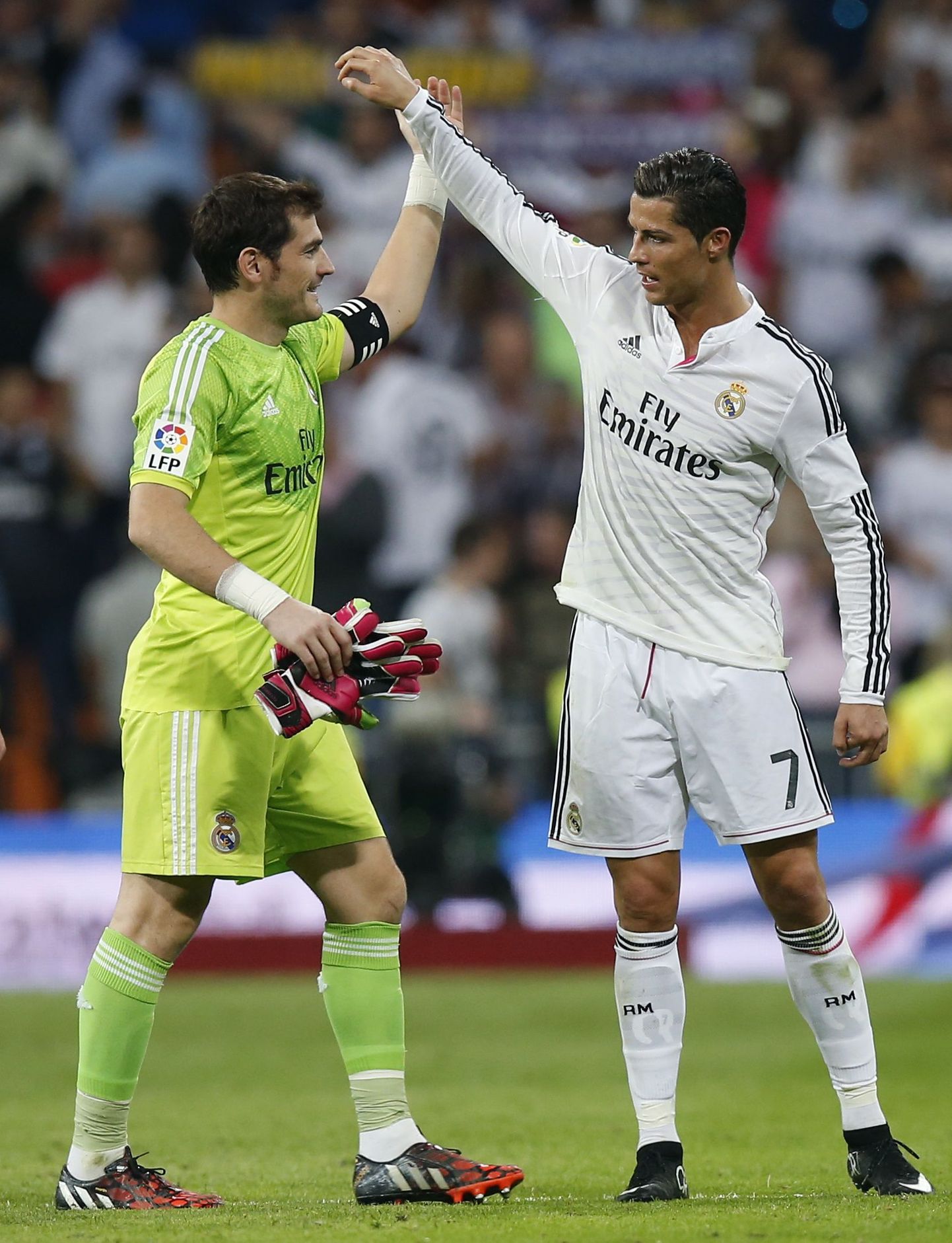 Cristiano Ronaldo (paremal) ja Iker Casillas