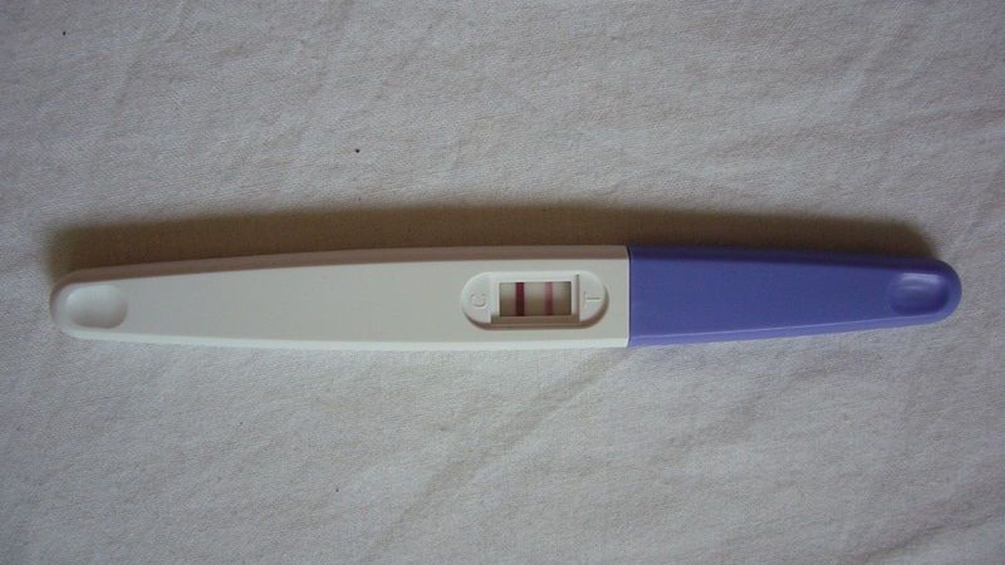 Положительный тест на беременность.