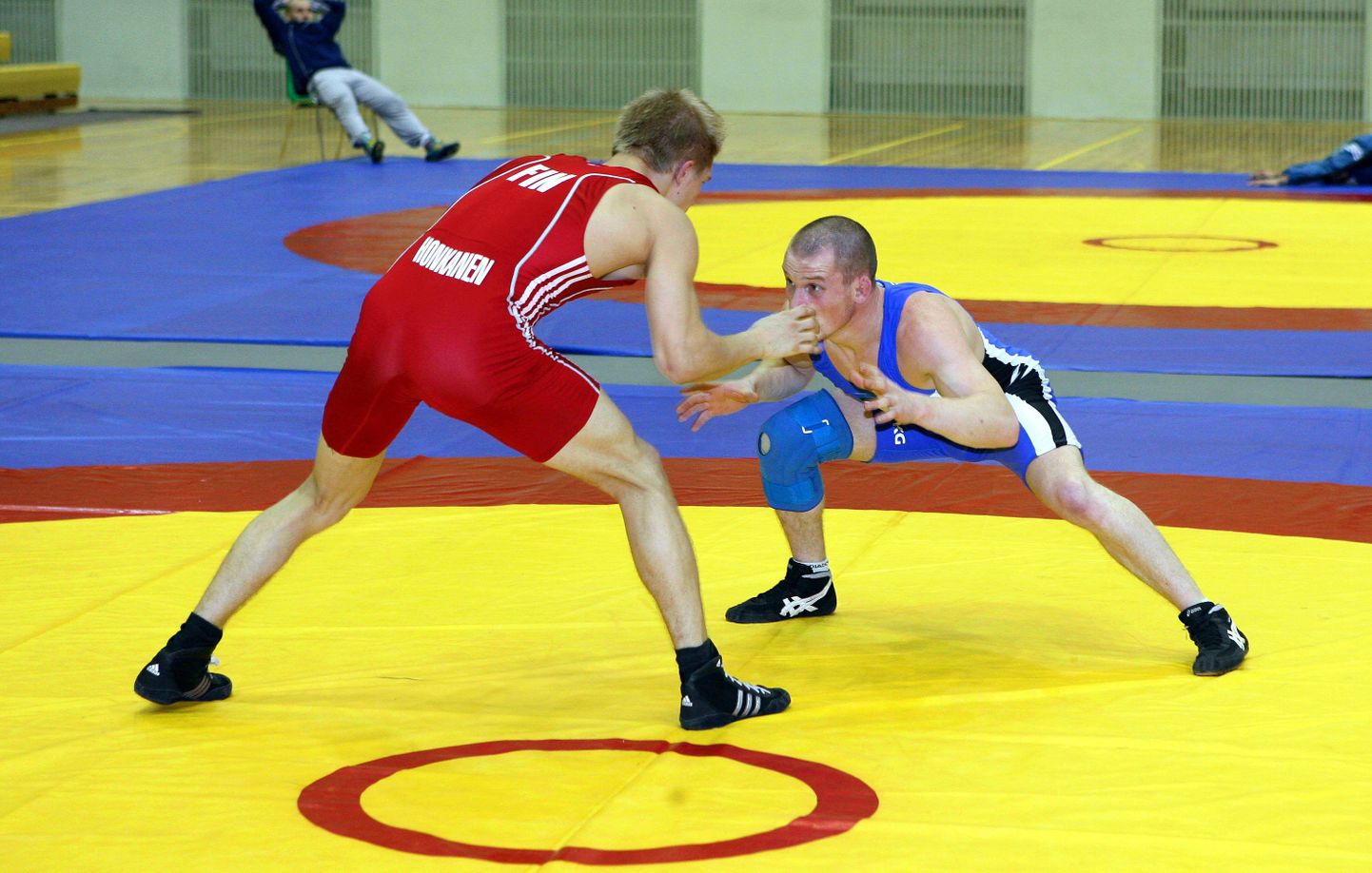 Алексей Баскаков (справа) на одном из турниров.