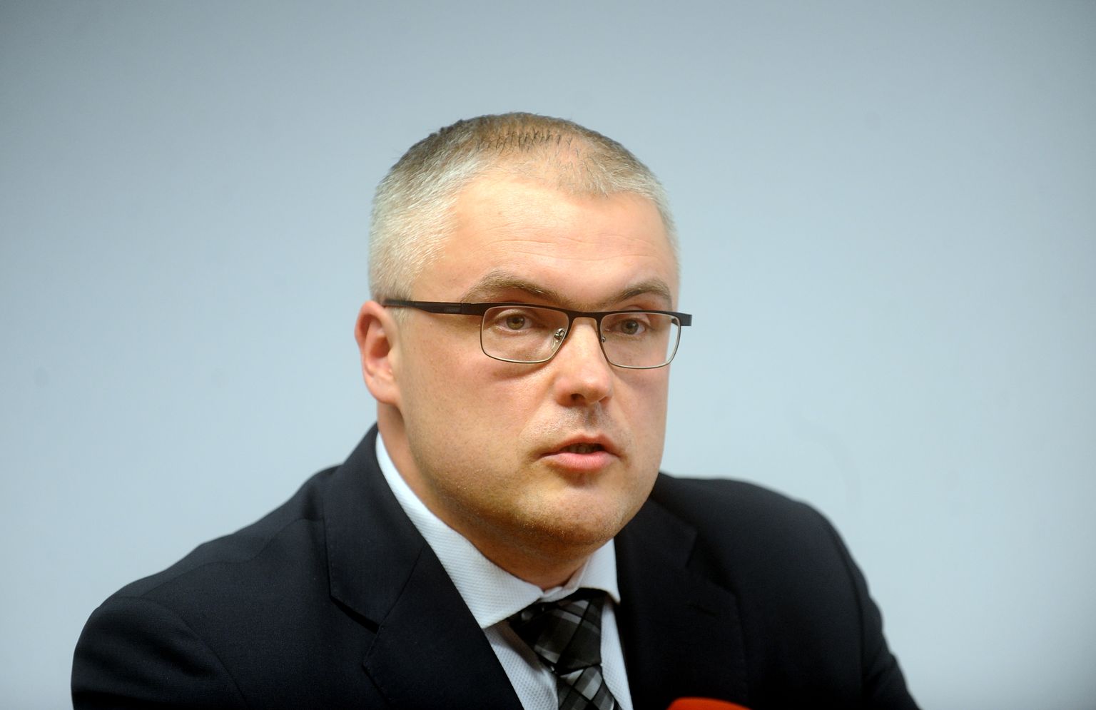 No amata atbrīvotais Iekšējās drošības biroja priekšnieks Valters Mūrnieks