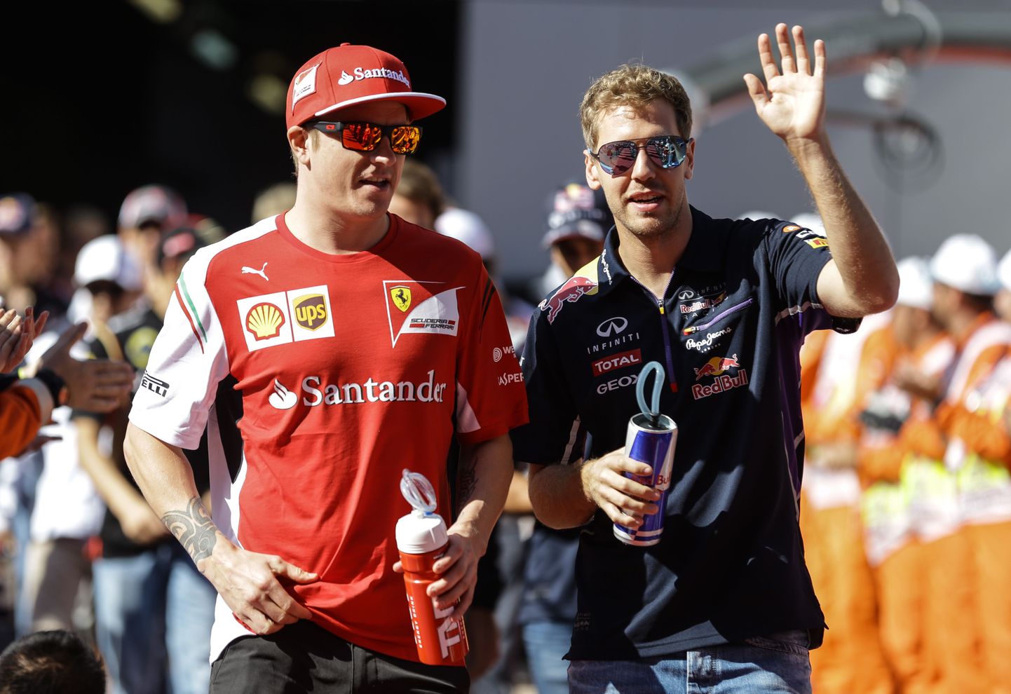 Kimi Räikkonen (vasakul) ja Sebastian Vettel.