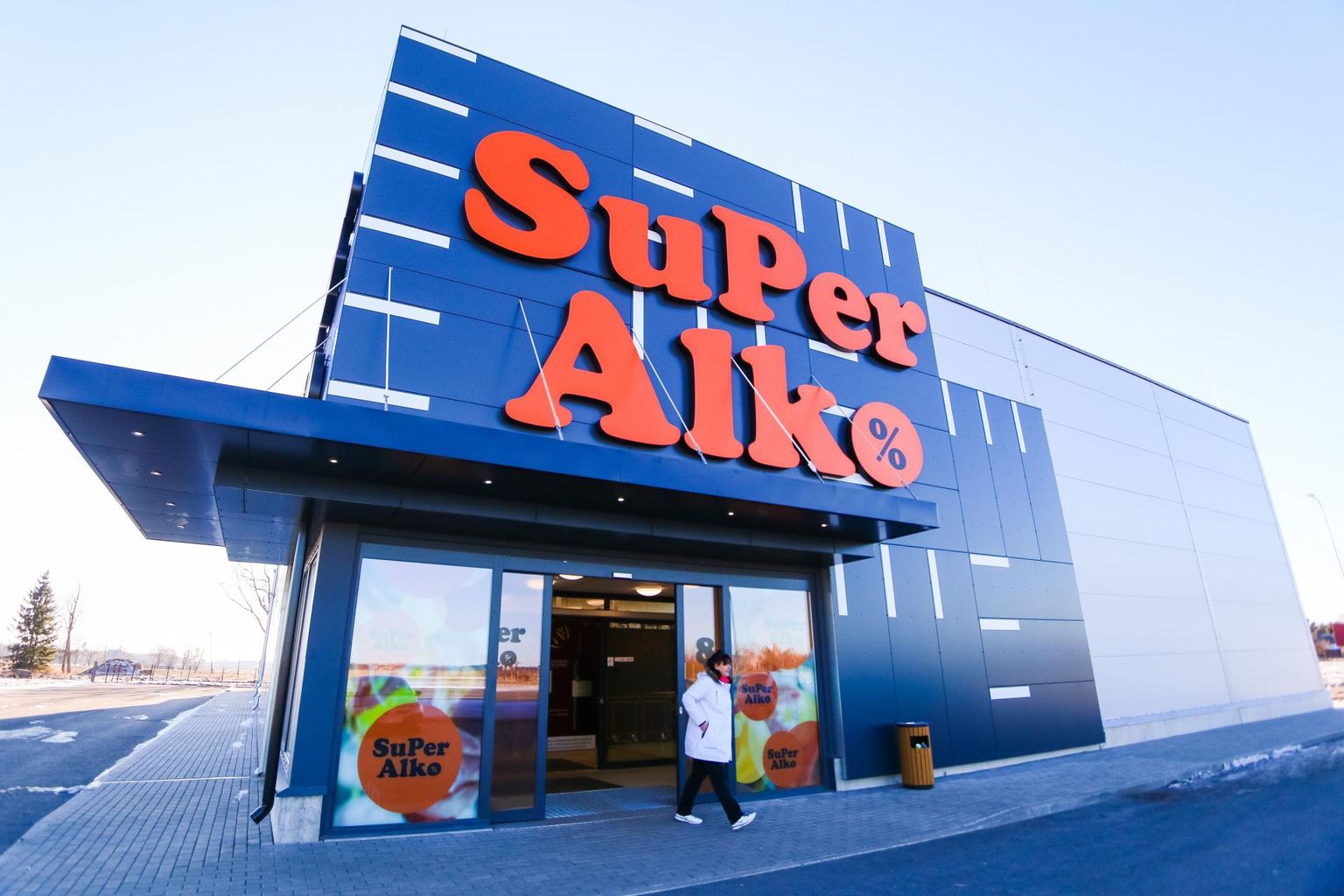SuperAlko alkoholipood Ainažis.