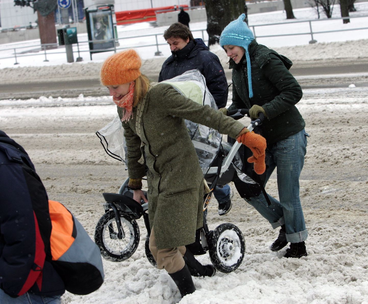 Lumevallid Tallinna linnatänavatel.
