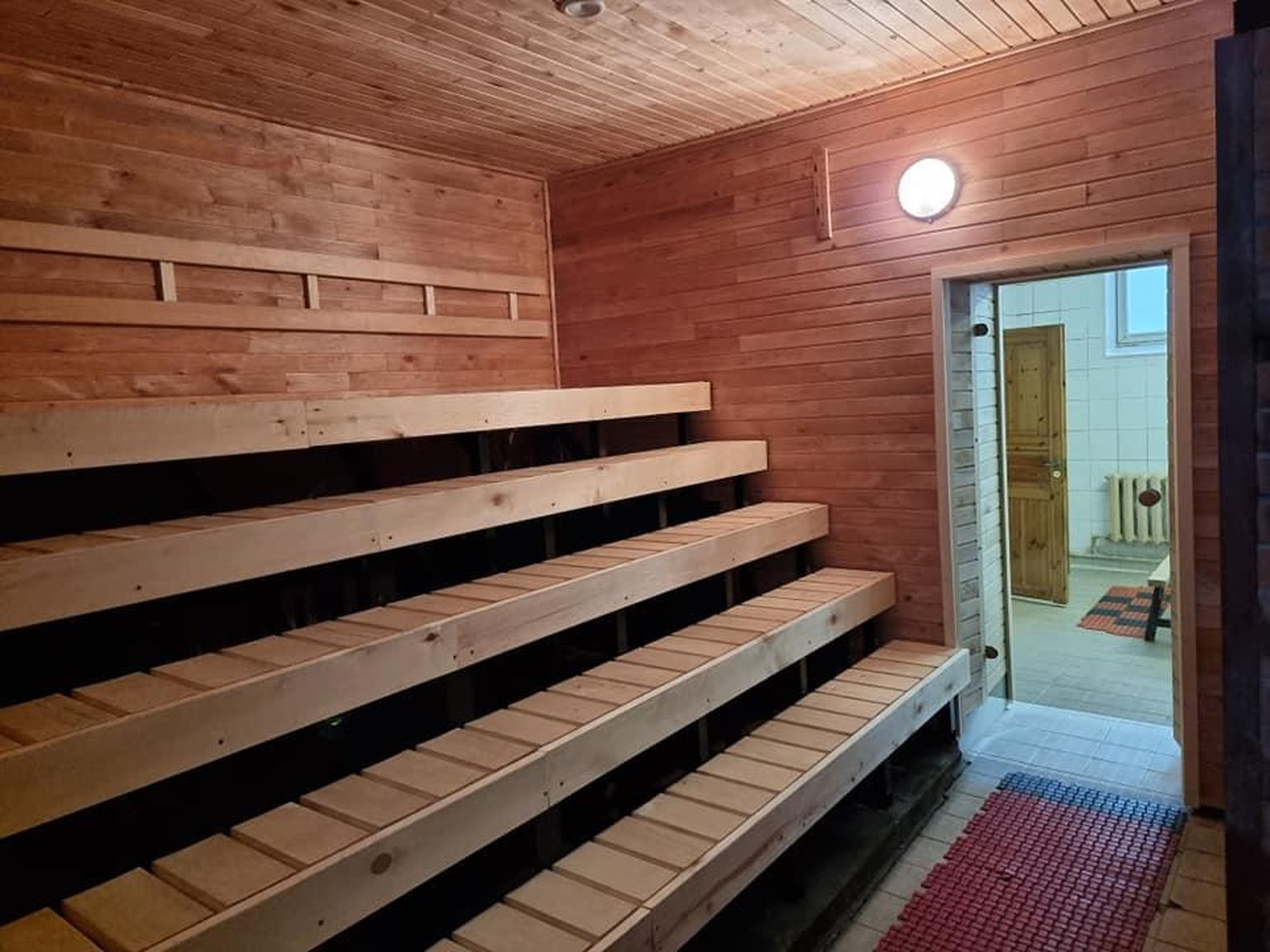 Töötukassa kaudu otsitakse tööle saunanaist ja palju pakkumisi on testelegi ametikohtadele.
