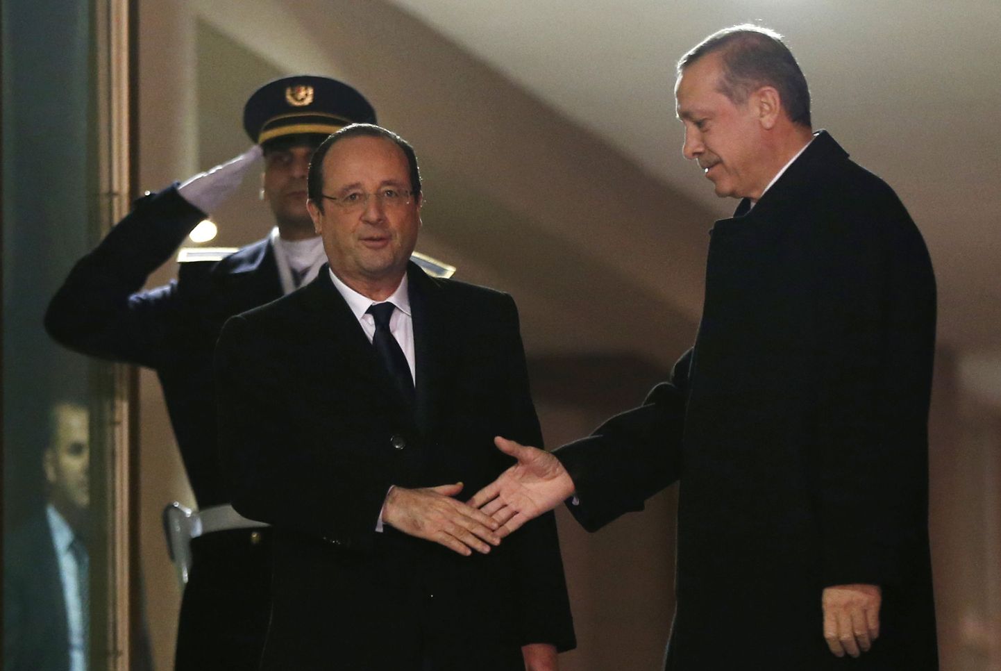 Prantsuse president François Hollande (vasakul) ja Türgi peaminister Recep Tayyip Erdoğan Ankaras.