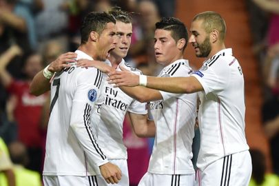 Madridi Reali ridades said Baseli vastu värava kirja nii Cristiano Ronaldo (vasakult), Gareth Bale, James Rodriguez kui ka Karim Benzema.