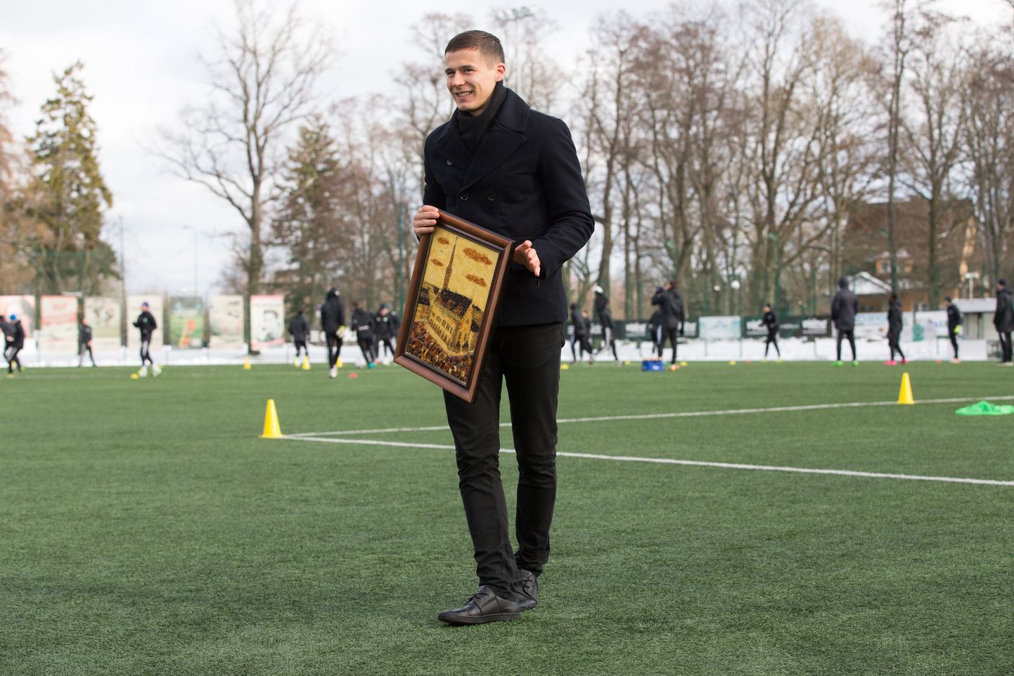 Borissovi BATEga liitunud Artur Pikk saadeti FC Levadiast pidulikult Valgevene poole teele.