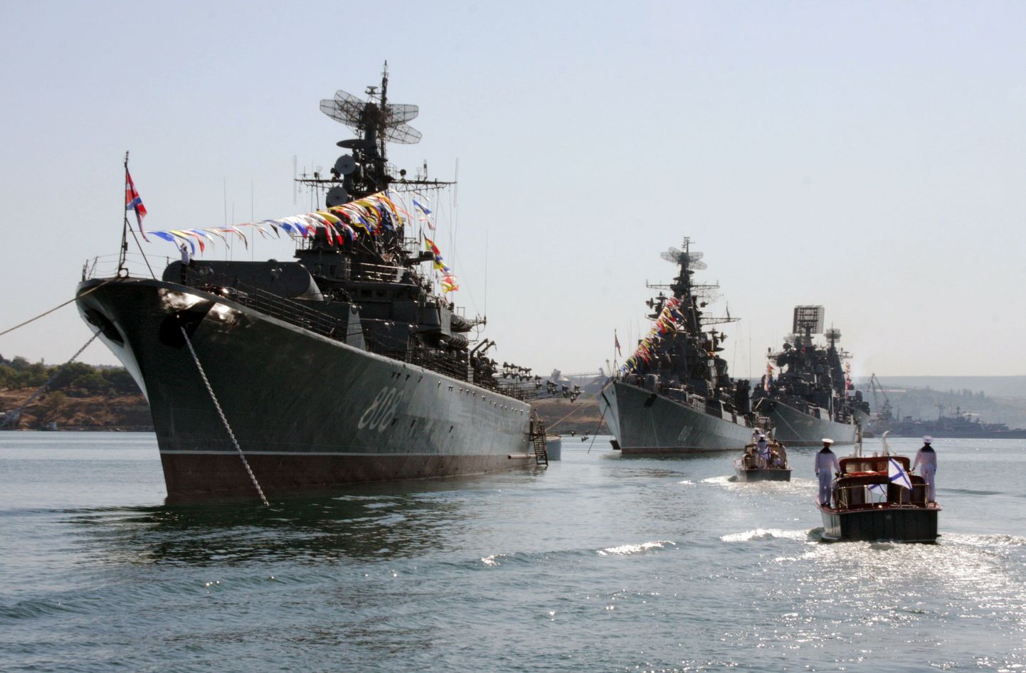 Vene sõjalaevad Mustal merel