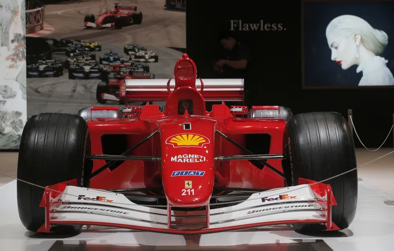 Michael Schumacheri Ferrari pannakse oksjonile. FOTO: AP Photo / Vincent Yu) / Scanpix