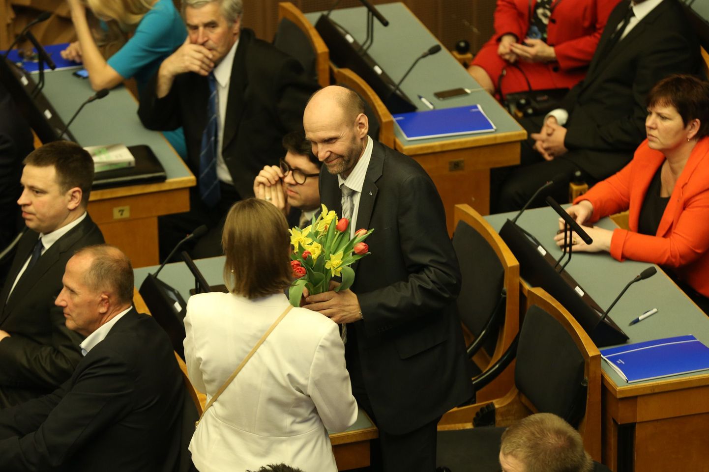 Riigikogu 13. koosseis kogunes täna, 30. märtsil oma esimesele istungile, mille avas president Toomas Hendrik Ilves.