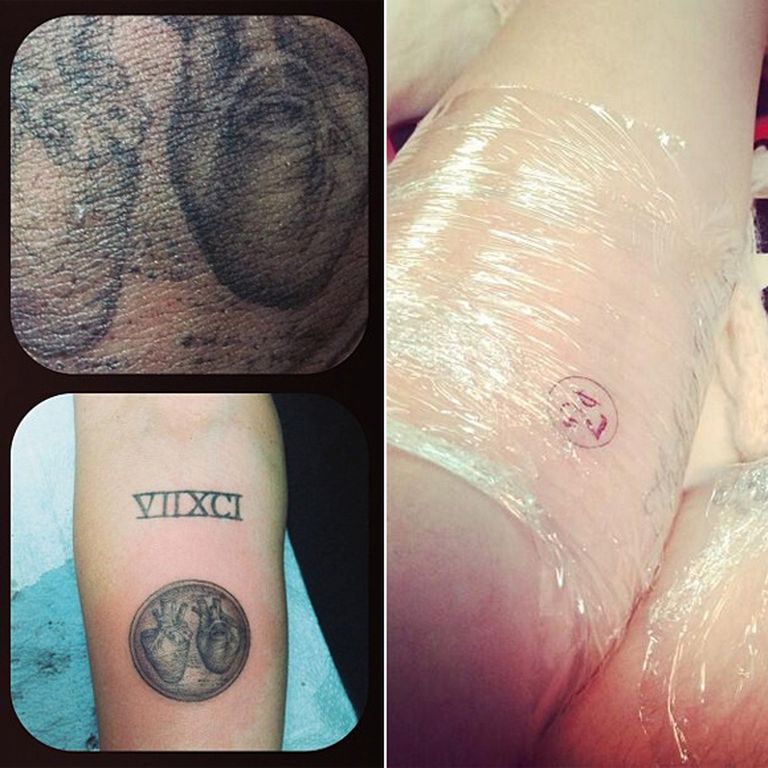 Pa kreisi Hilarijas Dafas tetovējums un pa labi Mailijas Sairusas 
