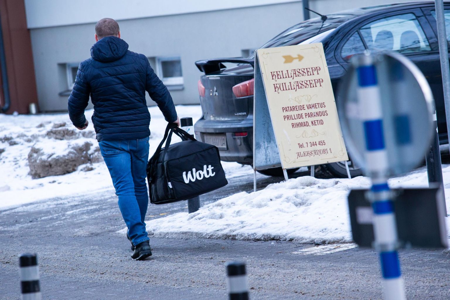 Ka toidukuller peab selle tegevuse kaudu teenitud tulu deklareerima.