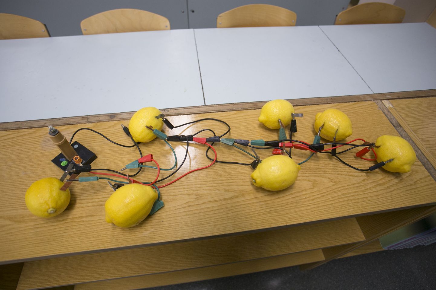 Elektrit saab toota ka sidrunitest.