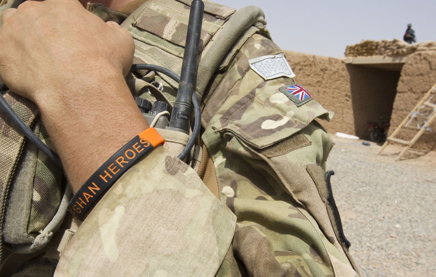 Briti sõdurit kahtlustatakse surnud talibanide sõrmede kogumises