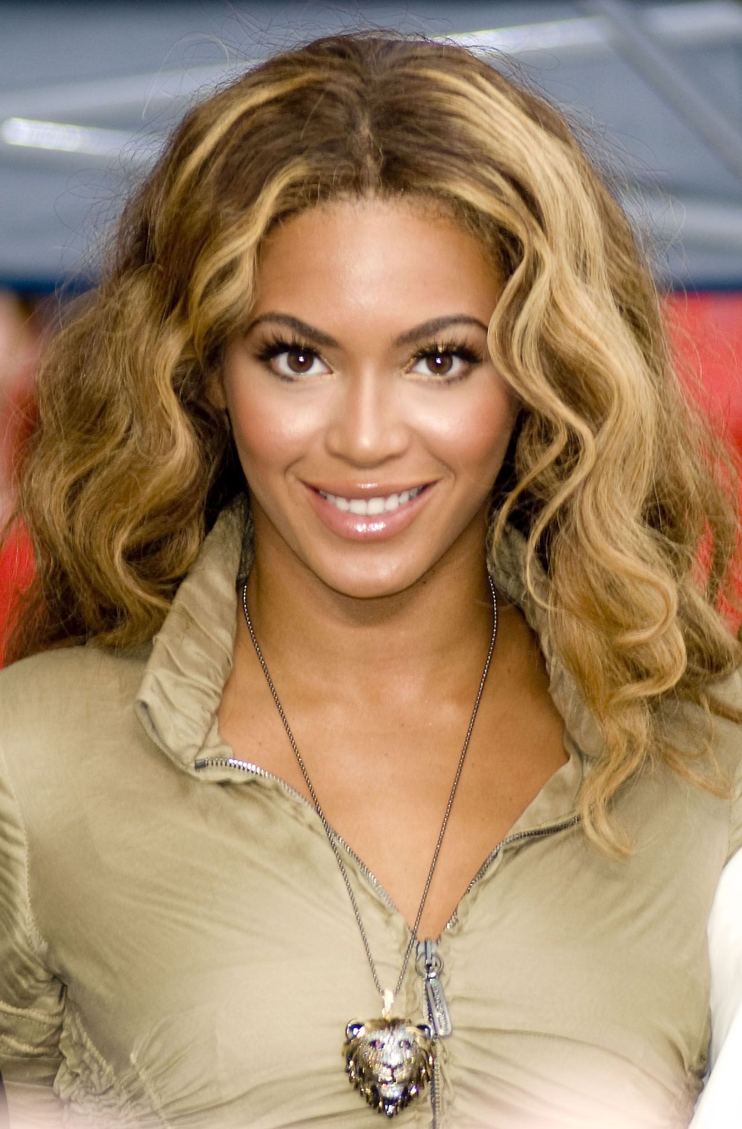 Beyonce osales heategevusüritusel Show Your Helping Hand