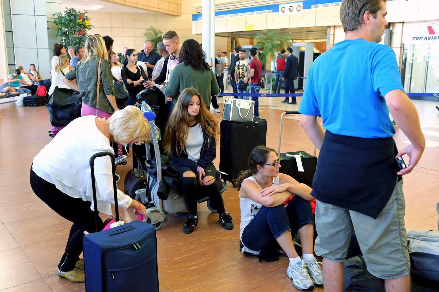 Suurbritannia kodanikud Sharm el-Sheikhi lennujaamas.