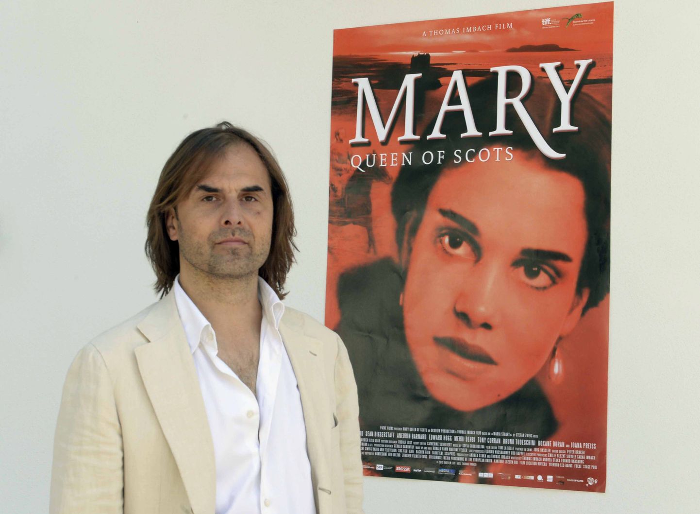Režissöör Thomas Imbach ja tema filmi «Mary, Queen of Scots» plakat