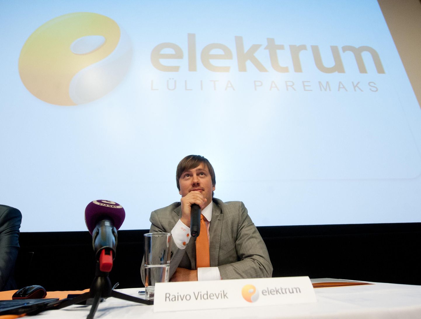 Latvenergo-Elektrumi pressikonverents, pildil Elektrum Eesti juht Raivo Videvik