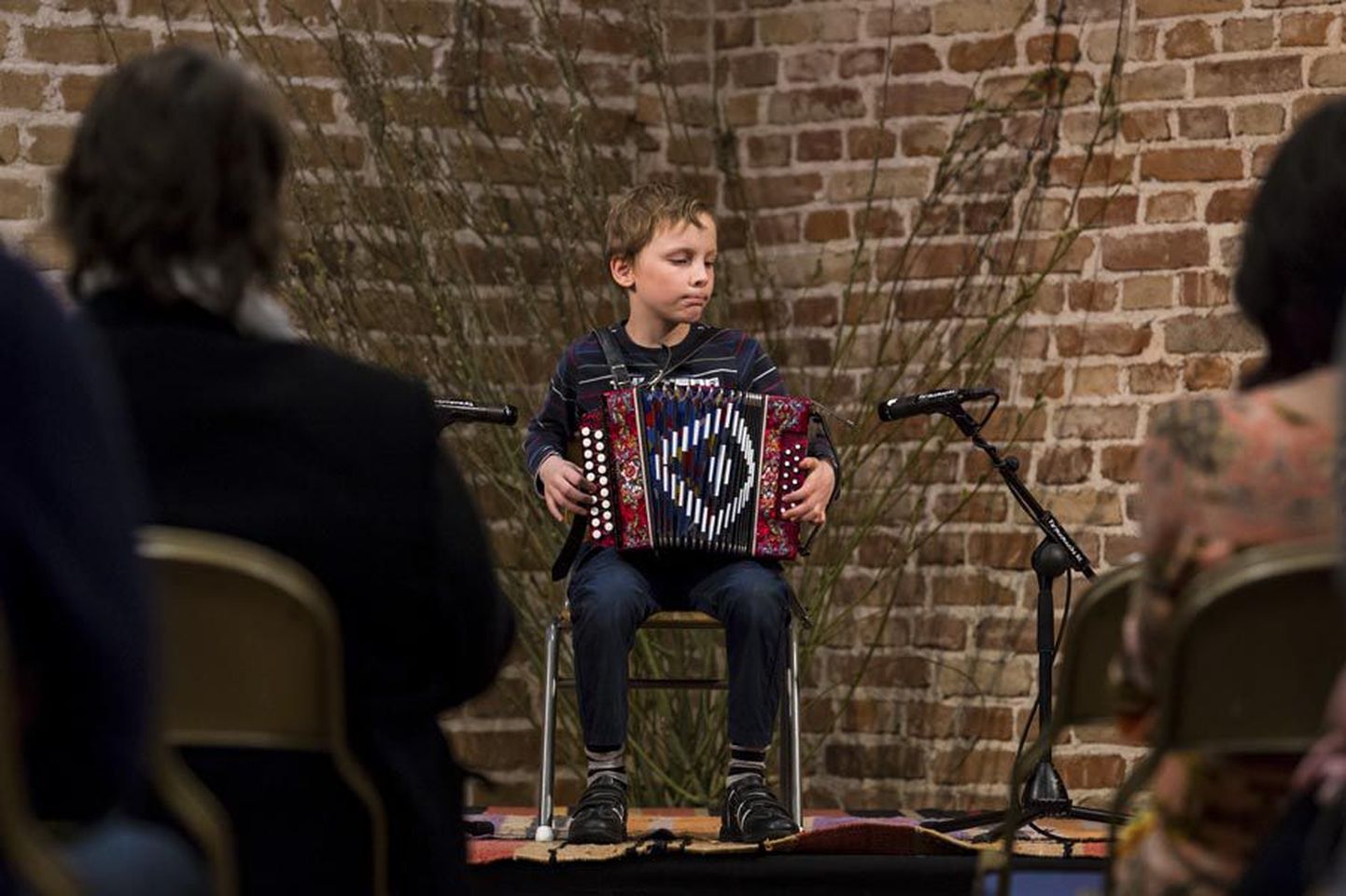 Kaheksa-aastane Pärtel Külvik tuli Viljandisse mängima Tartust.