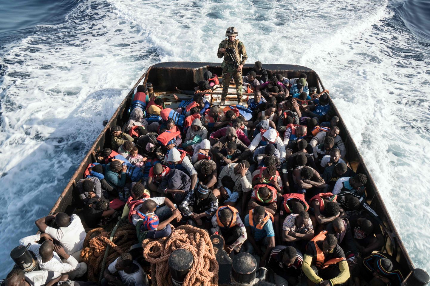 Zawiyah´st Liibüa rannavalvur alusel, millega ligi 150 migranti alustasid juuni lõpus teekonda Liibüa rannikulinnast Zawiyah´st Euroopa suunas.