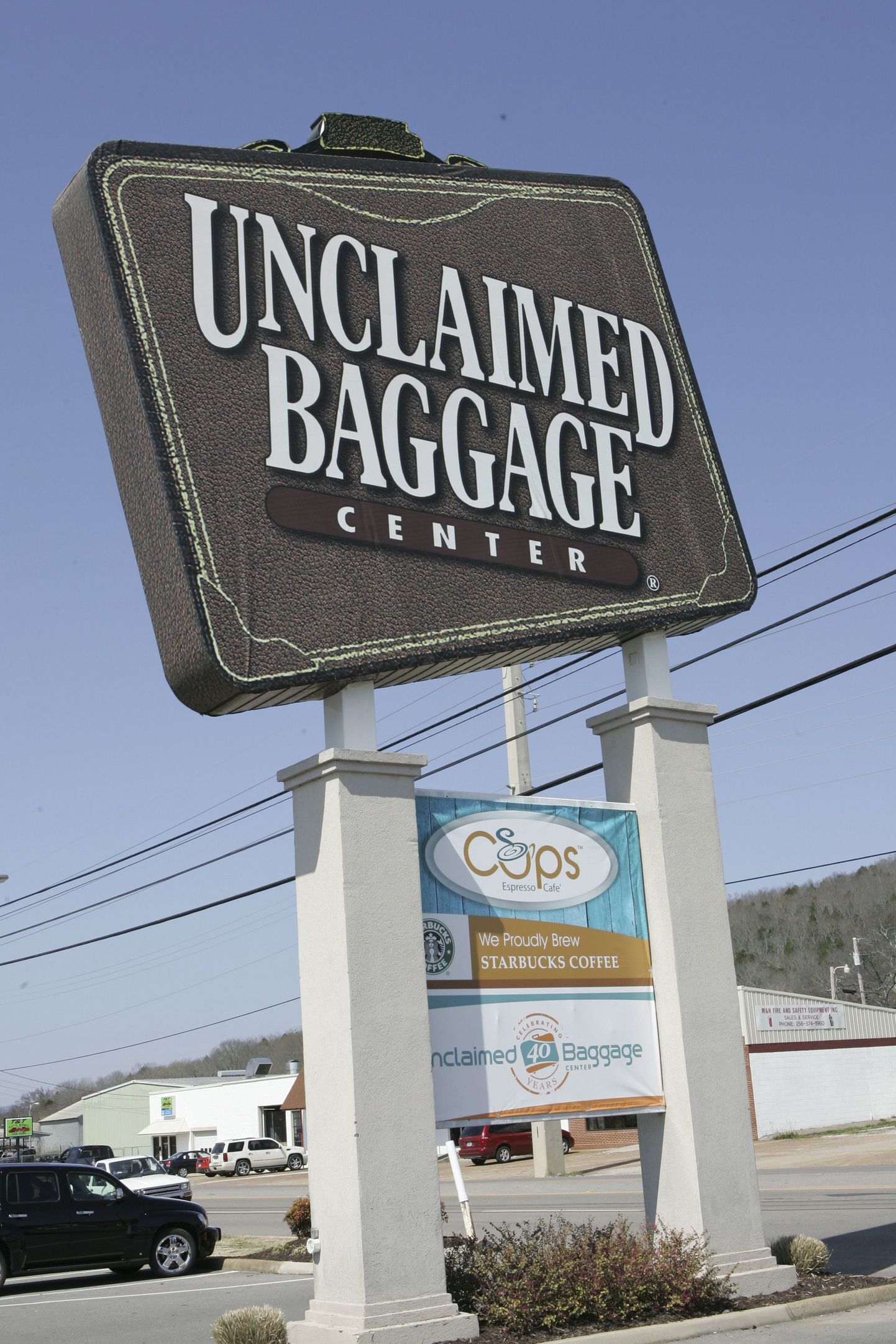 Kaubamaja Unclaimed Baggage meelitab Alabama väikelinna aastas ligikaudu miljon külalist.