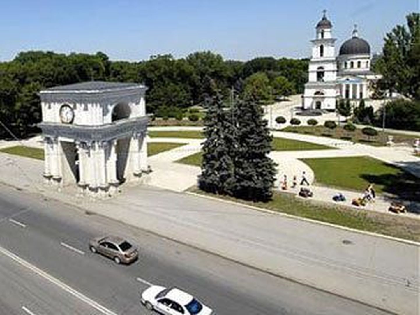 Площадь Великого Национального Собрания в Кишиневе
