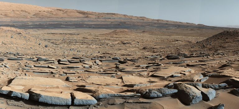 Marsikulgur Curiosity pilt punasest planeedist. Foto: Scanpix
