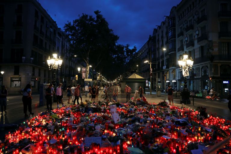 Hukkunute mälestamine Barcelona La Ramblal