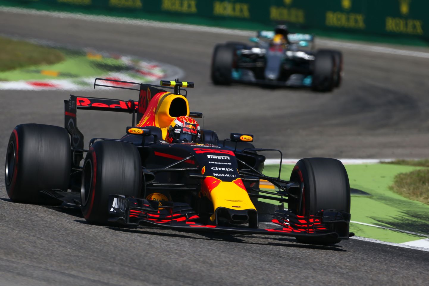 Red Bullid jäävad Renault' mootoritest ilma.