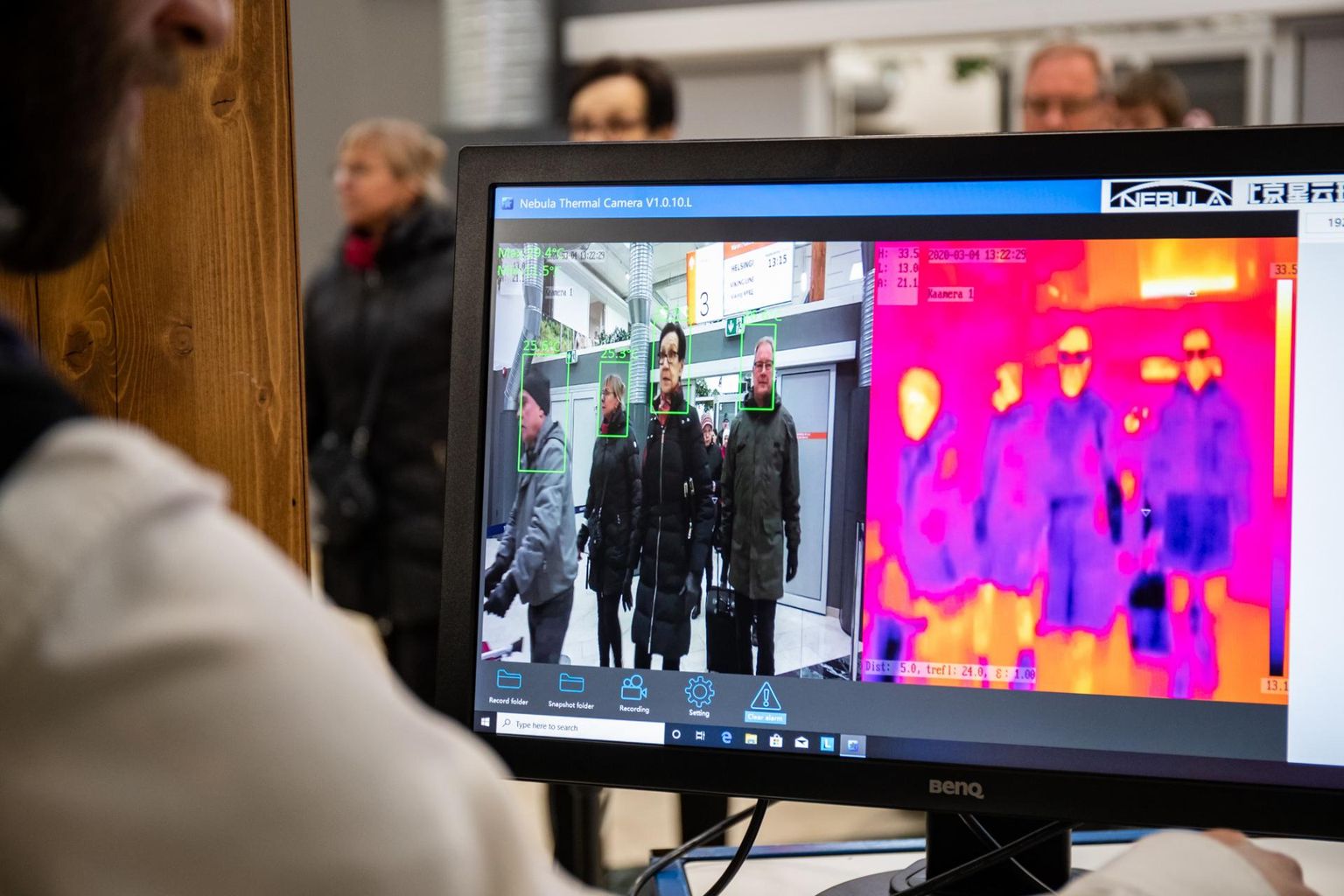 Eesti hakkab sarnaselt Tallinna reisisadama (pildil A-terminali seade) ja lennujaamaga termokaameraga kontrollima riiki saabuvate bussi- ja rongireisijate kehatemperatuuri. FOTO: Eero Vabamägi