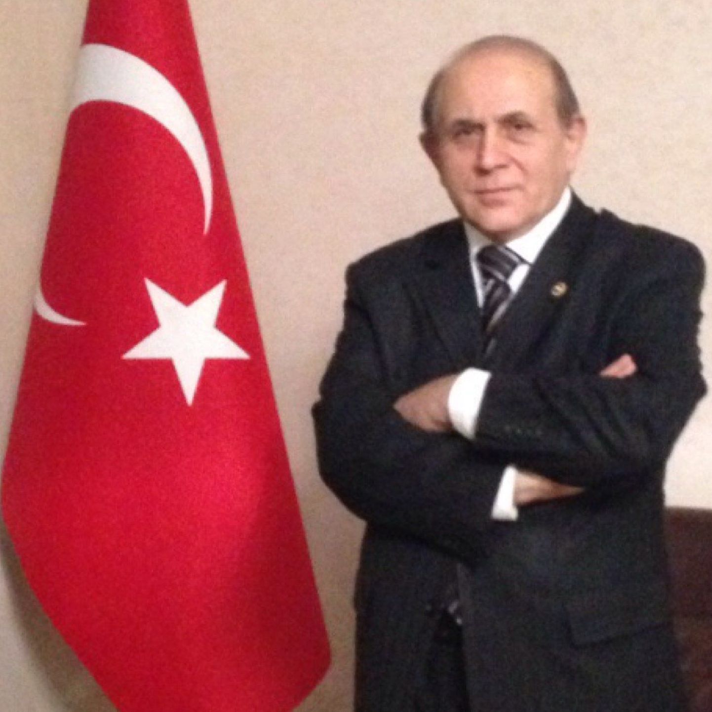 Türgi presidendi Recep Tayyip Erdoğan nõunik Burhan Kuzu.