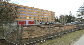 Võru tänaval kaua tühjana seisnud platsil läks kibedaks ehitamiseks