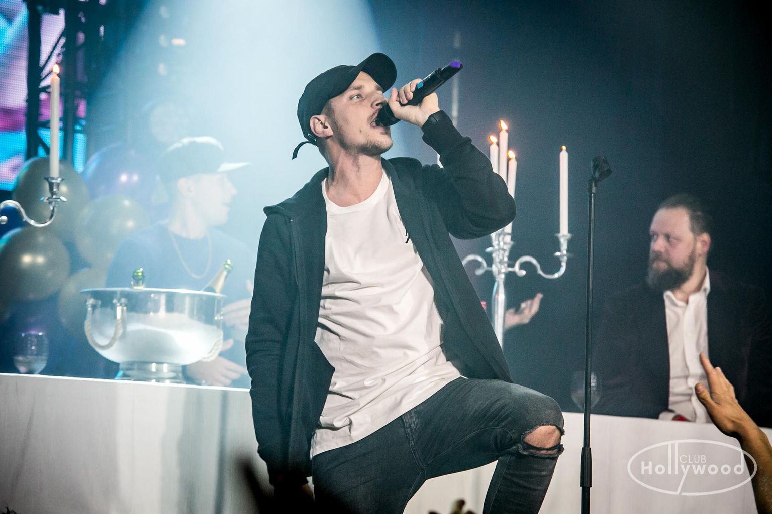 Räpipunt Kõik Boyz andis Hollywoodi sünnipäeval vägeva live'i, Metsakutsu