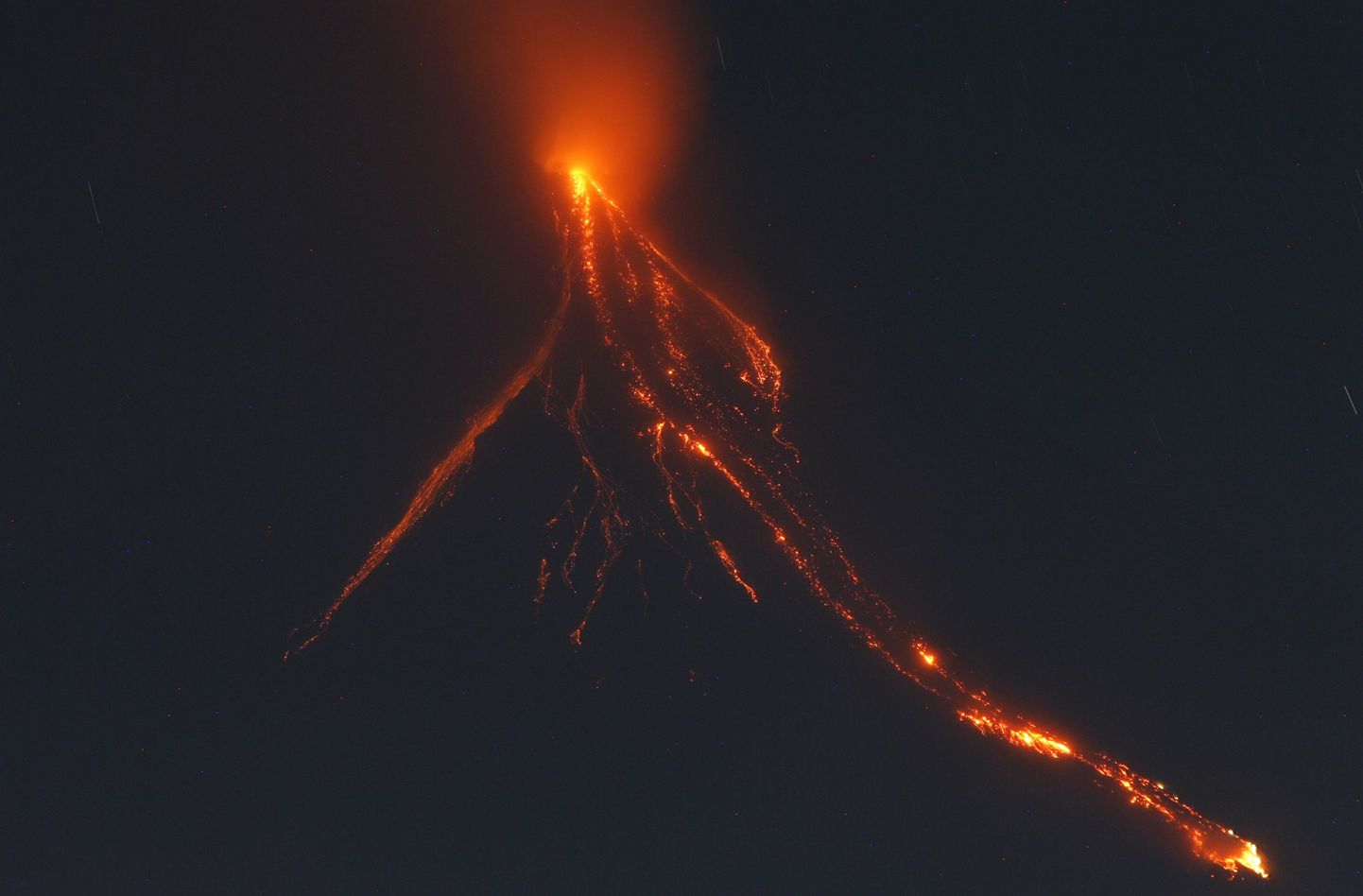 Mayoni vulkaanist voolav laava.