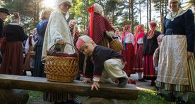 Fotod ja video: vabaõhumuuseumis süüdati jaanituled