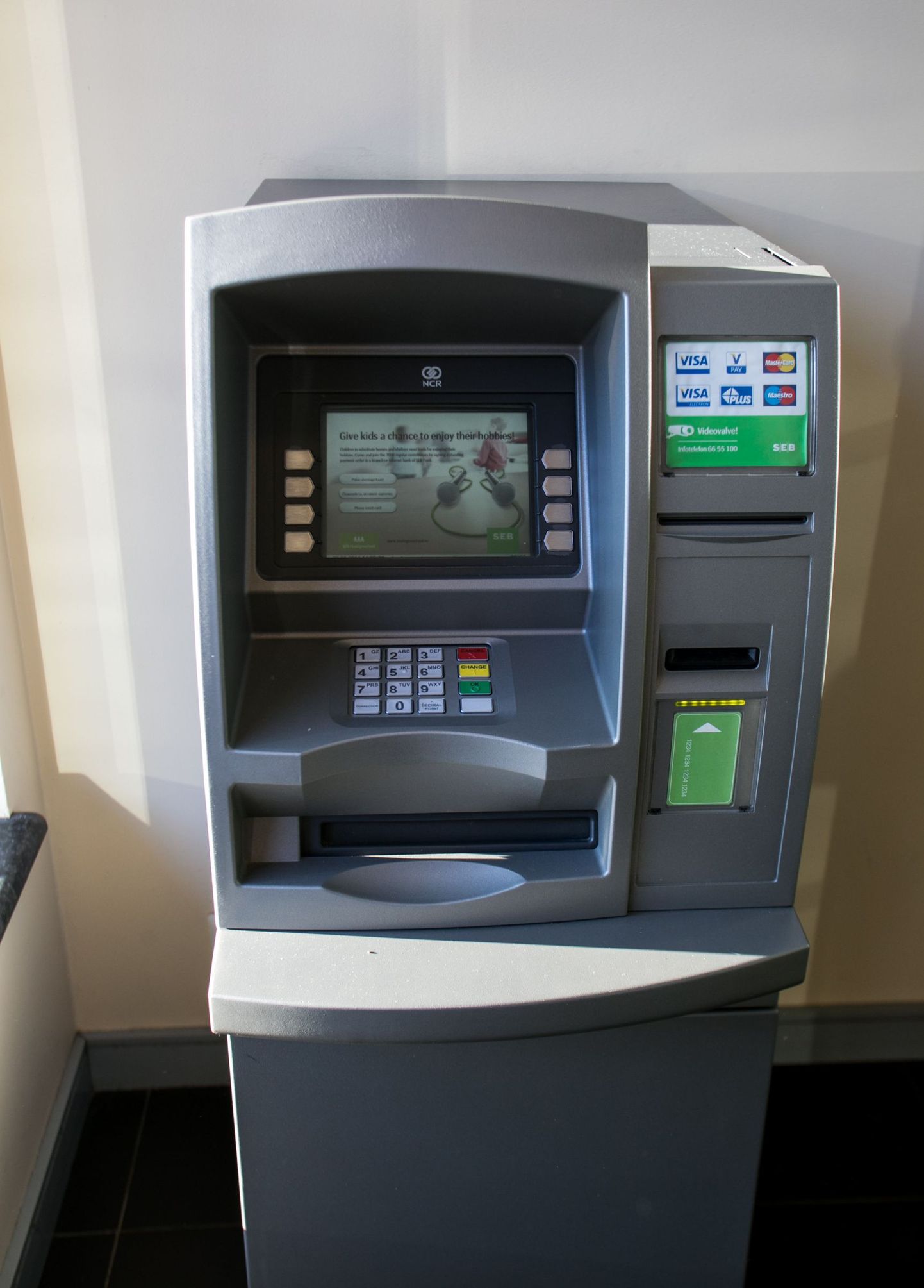 SEB panga sularahaautomaat.