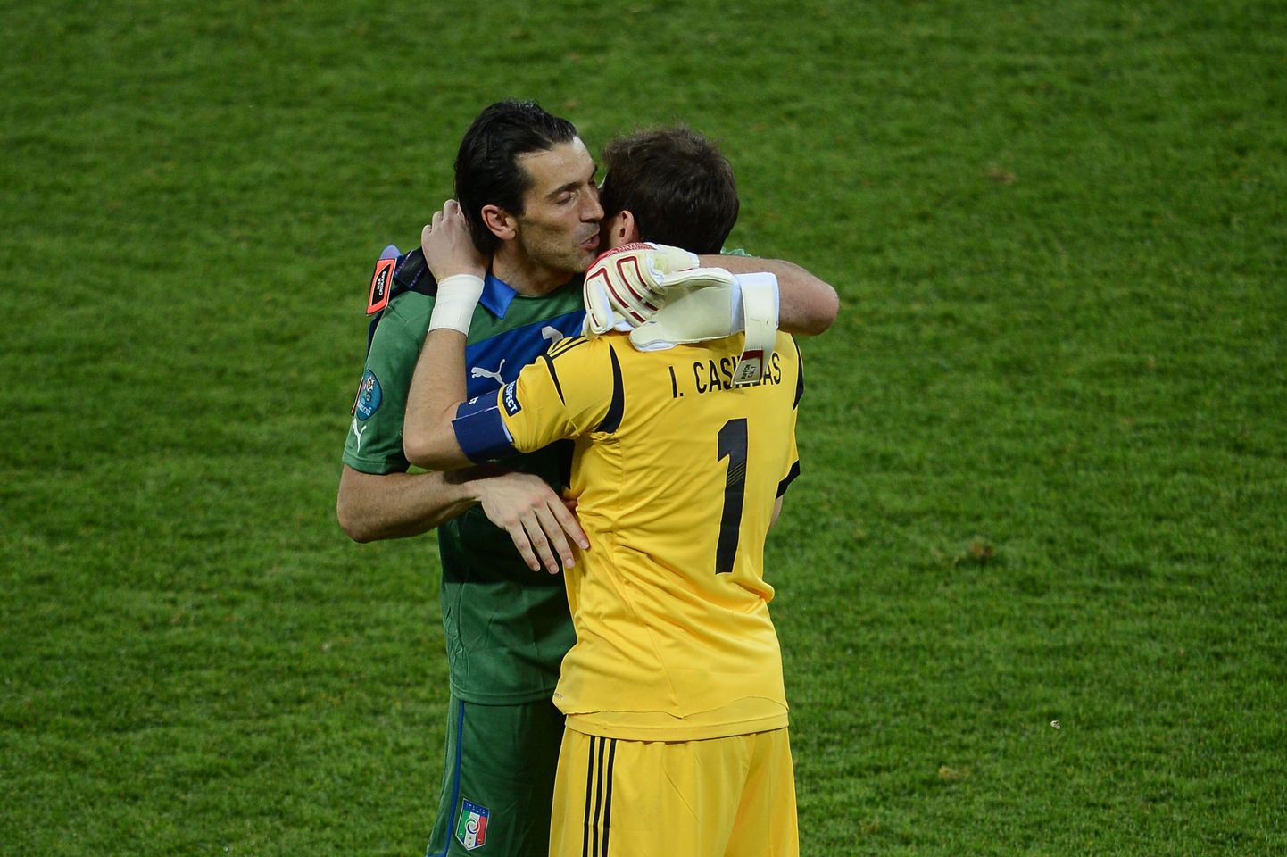 Gianluigi Buffon (vasakul) ja Iker Casillas.